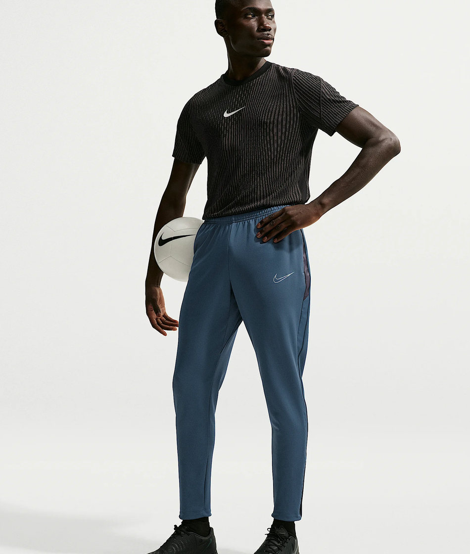 Nike Academy Winter Warrior Men's Therma-FIT Soccer Pants