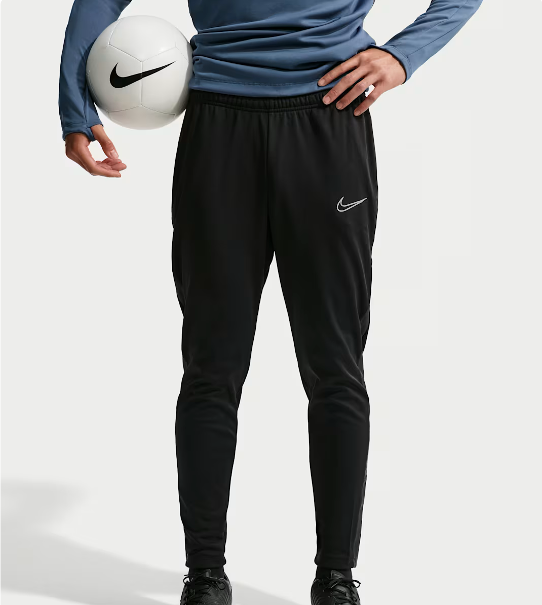 Nike Academy Winter Warrior Men's Therma-FIT Soccer Pants