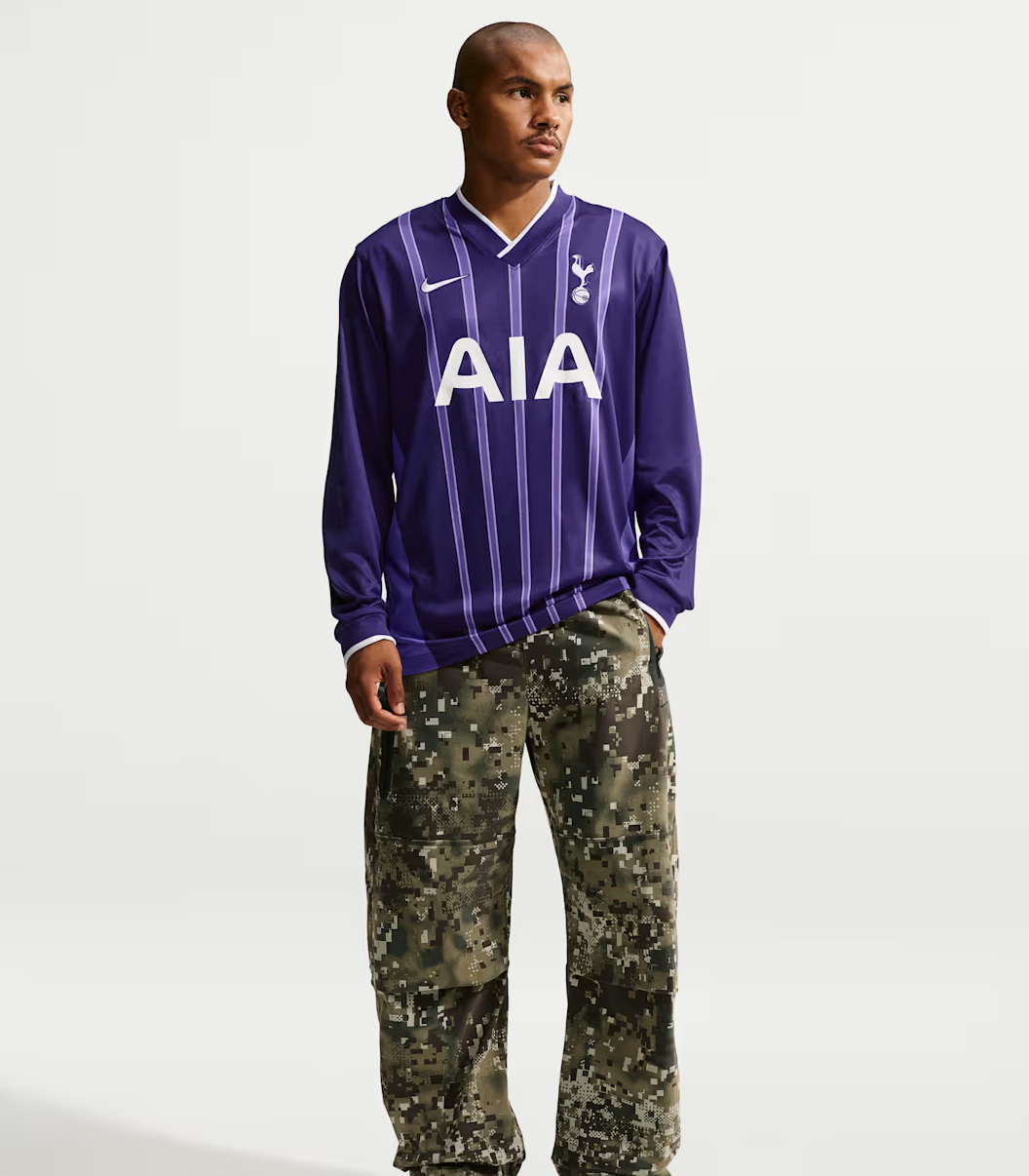 Tottenham Hotspur Energy Third Men's Nike Dri-FIT Soccer Long-Sleeve Jersey