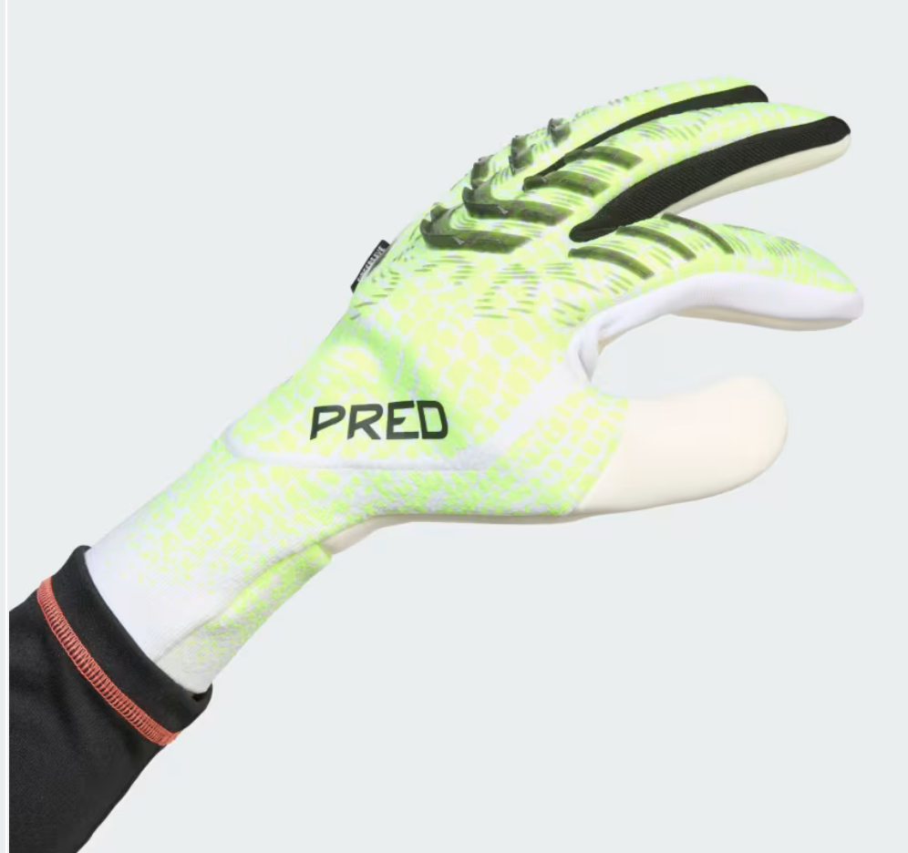Predator Pro Fingersave Goalkeeper Gloves